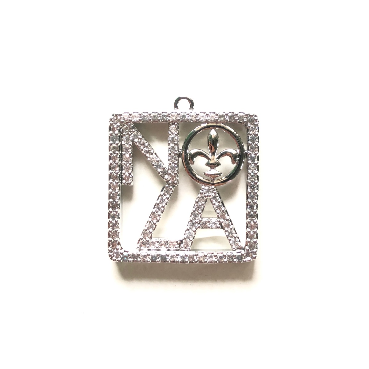 Colgante De Zirconia De 5 piez - Jewelry Making New Orleans reseña y precio